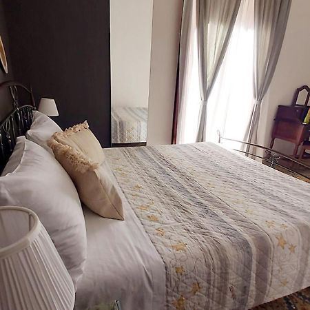 Boric Home -Centro Storico - เนเปิลส์ ภายนอก รูปภาพ